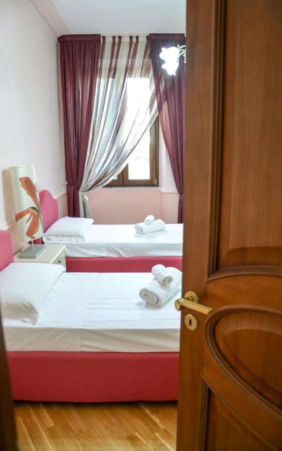 Sgr-Om Luxury House Vatican Appartement Rome Buitenkant foto
