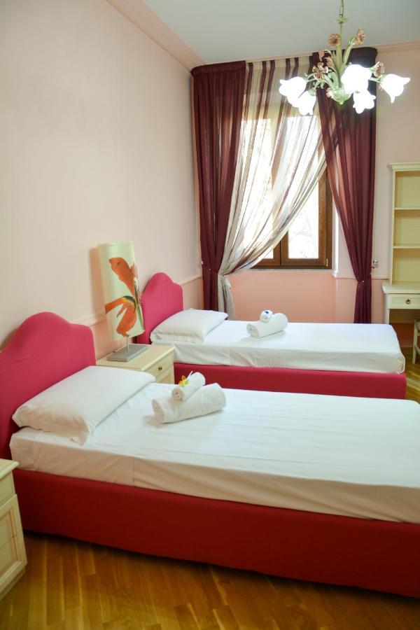 Sgr-Om Luxury House Vatican Appartement Rome Buitenkant foto